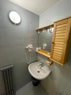 Hotel Meuble' Joli - Breuil-Cervinia - 3
