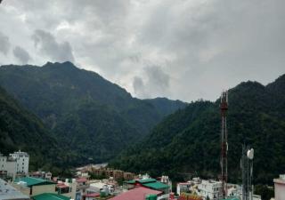 Hotel The Shivaay - Delight Inn Rishikesh - Rishīkesh - 3