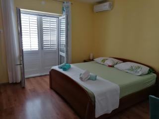 Guest House Lucija - Makarska - 1
