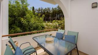 Charming Beachside Apartment w/ Pool by LovelyStay - Albufeira - 9