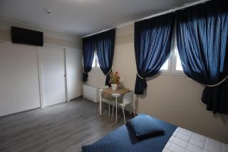 HOME HOTEL - 9