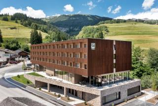 JUFA Hotel Savognin - Savognin - 0