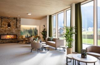 JUFA Hotel Savognin - Savognin - 8