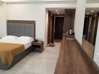 Lake View Resort Lonavala - 5