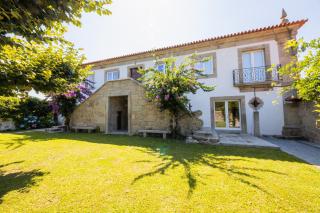 Linden Tree House A and B - 8