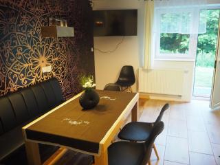 Komfortowy apartament z bezpośrednim wyjściem na ogród - Kalwaria Zebrzydowska - 0
