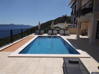 Apartments Villa Elma - 0