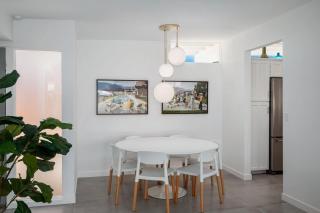 Mid - Century Retreat - Palm Springs - 1