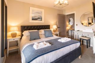 The Sands Sea Front Apartments - Scarborough - 5