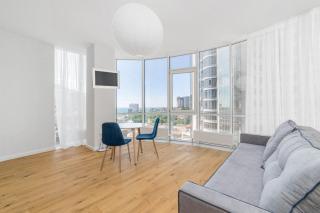 Gagarin Plaza Design Apartment - 8