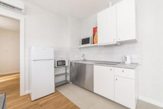 Gagarin Plaza Design Apartment - 4