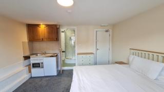 Grace Apartments - Living Rock - Ashford - 9
