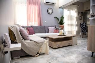Athens Nautical Flat - 7