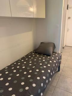 APPARTEMENT PALAVAS LES FLOTS AVEC JARDIN et PISCINE - 2