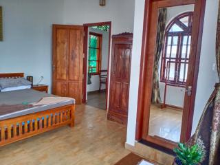 Neela Waters - Beach Home - Alappuzha - 1