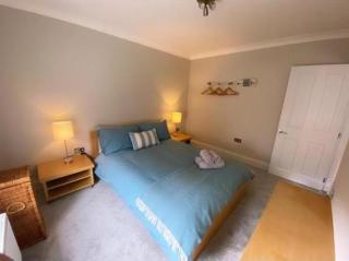 Sandown Seaside apartment First Floor - Sandown - 2