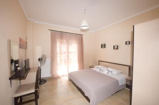 Annas & Konstantinos Home - Neoi Epivates - 3