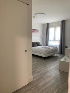 Hostal Comfort Suites - 1