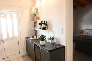 Nicole's Guesthouse - 7