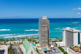 High-Floor Stylish Ocean Views Condo with Parking - 1