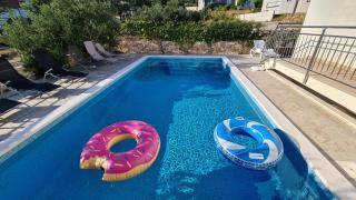 Luxury Villa Ana with Private Pool and Sea View - Kaštela - 1