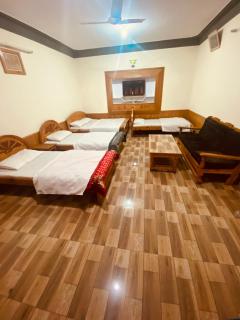 Taimoor Hotel swat Kalam - Kārandūkai - 1