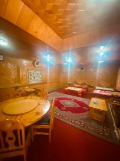 Riverside Hotel Kalam - 2