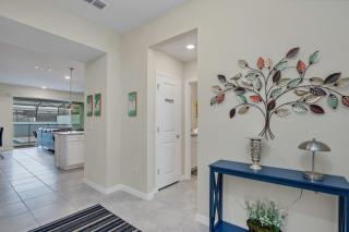 5 Bed Townhome! townhouse - Davenport - 9