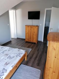 Családbarát apartman - Vonyarcvashegy - 8