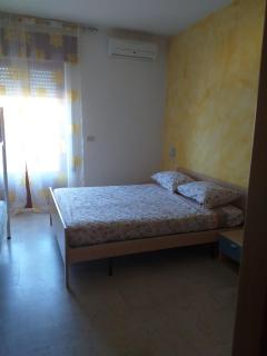 Room in BB - Spacious double room a stones throw from the sea - Pineto - 1