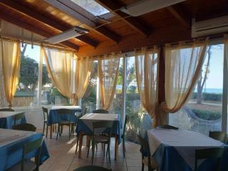 Quadruple room for a totally relaxing holiday 20 meters from the sea - 3