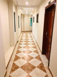 Hotel Silver Oaks - Narān - 6