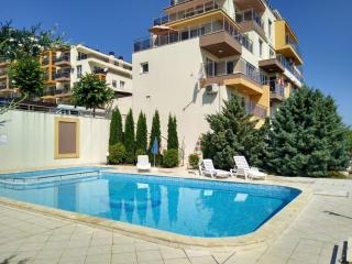 Byla White Residence - 9
