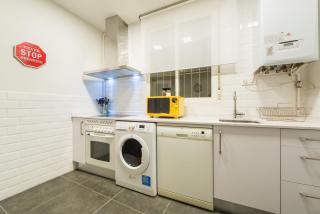 For You Rentals FREE WiFi Apartment TEMPORAL Malasaña Madrid Center MAL27 - Madrid - 3