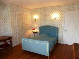 Maison calme avec grand terrain, proche commodités et sites médiévaux - FR-1-582-133 - Allègre - 4