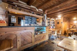 Marangon Apartments - 1