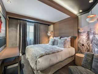 Chalet de luxe avec piscine privée et chef à Courchevel 1850 - FR-1-564-64 - 0