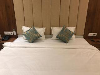 Hotel Hari Vilaas - Varanasi - 6