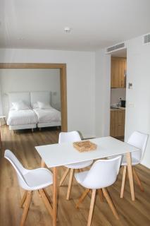 Apartamentos Mundaka Surf Camp - 3