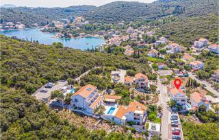Pet Friendly Home In Zrnovska Banja - Korčula - 0