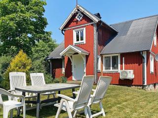 5 person holiday home in HÄRADSBÄCK-By Traum - Ryd - 0