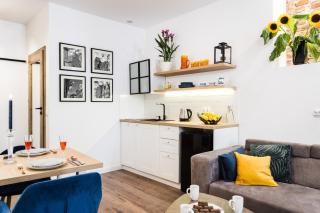 Vistula Boutique @ Old Town - 7