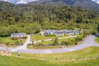 Lake Brunner Eco Lodge - Moana - 8
