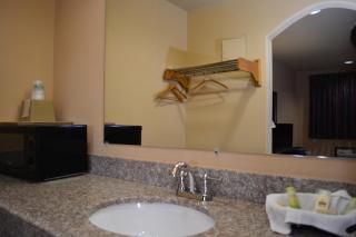 El Camino Motel - Beeville - 2