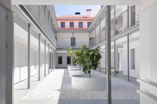 Triana Pages Oasis by Valcambre - Sevilla - 0
