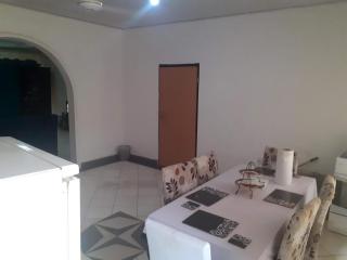 Impeccable 2-Bed Apartment in Kumasi Ashanti - - 1