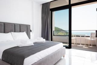 Wait 'n Sea - Himare - 1