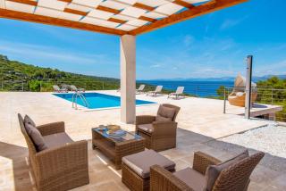 Luxury Villa Castello di Pietra with private pool - Pučišća - 2