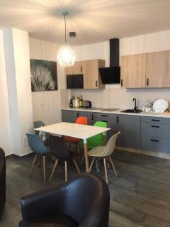 LIDO nappali + 3 háló apartman - Balatonlelle - 0
