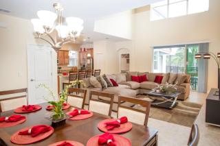 Sugar Sweet Home in Paradise Palms home - Kissimmee - 0